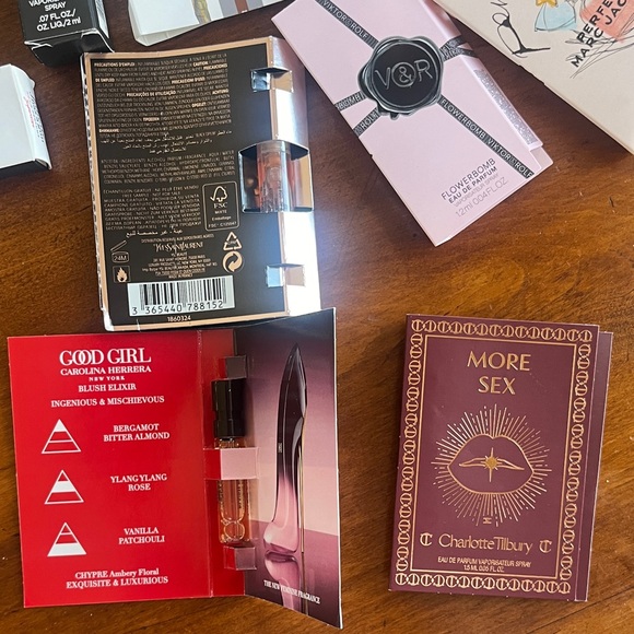 Assorted Perfume Samples - Picture 3 of 4